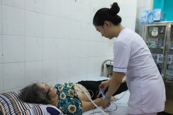 Ngày Sức khỏe toàn dân 7/4: Người dân TPHCM hào hứng khám sức khỏe miễn phí- Ảnh 3.