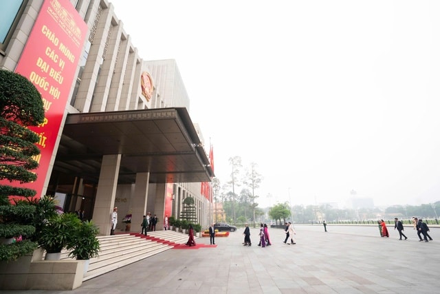 Lãnh đạo Đảng, Nhà nước và ĐBQH vào Lăng viếng Chủ tịch Hồ Chí Minh- Ảnh 7.