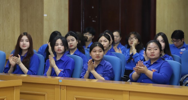 Ngày Sức khỏe toàn dân 7/4: Giữ 'lá phổi xanh' để sống an lành mỗi ngày- Ảnh 2.