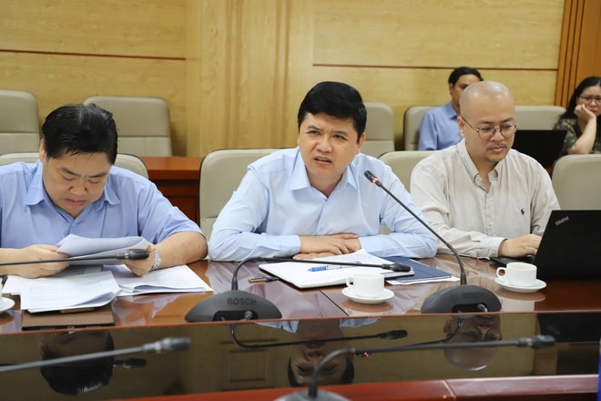 Thúc đẩy tiến độ thực hiện chuyển đổi số y tế, bệnh án điện tử và sổ sức khoẻ điện tử- Ảnh 4.