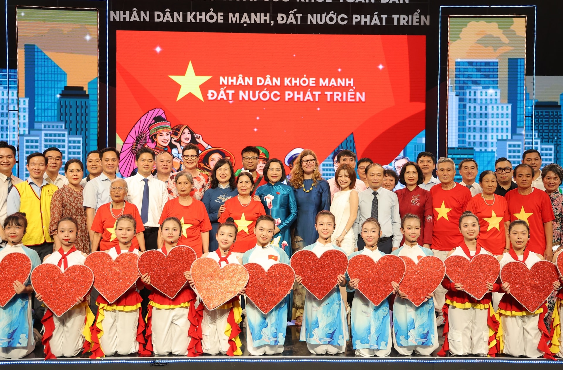 Hôm nay, Ngày Sức khỏe toàn dân 7/4: Lời hiệu triệu của Ý Đảng – Lòng Dân- Ảnh 11.