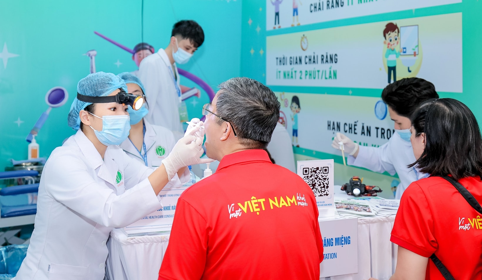 Phát hiện hơn 2.800 trường hợp bất thường qua khám miễn phí nhân Ngày Sức khỏe toàn dân- Ảnh 5.