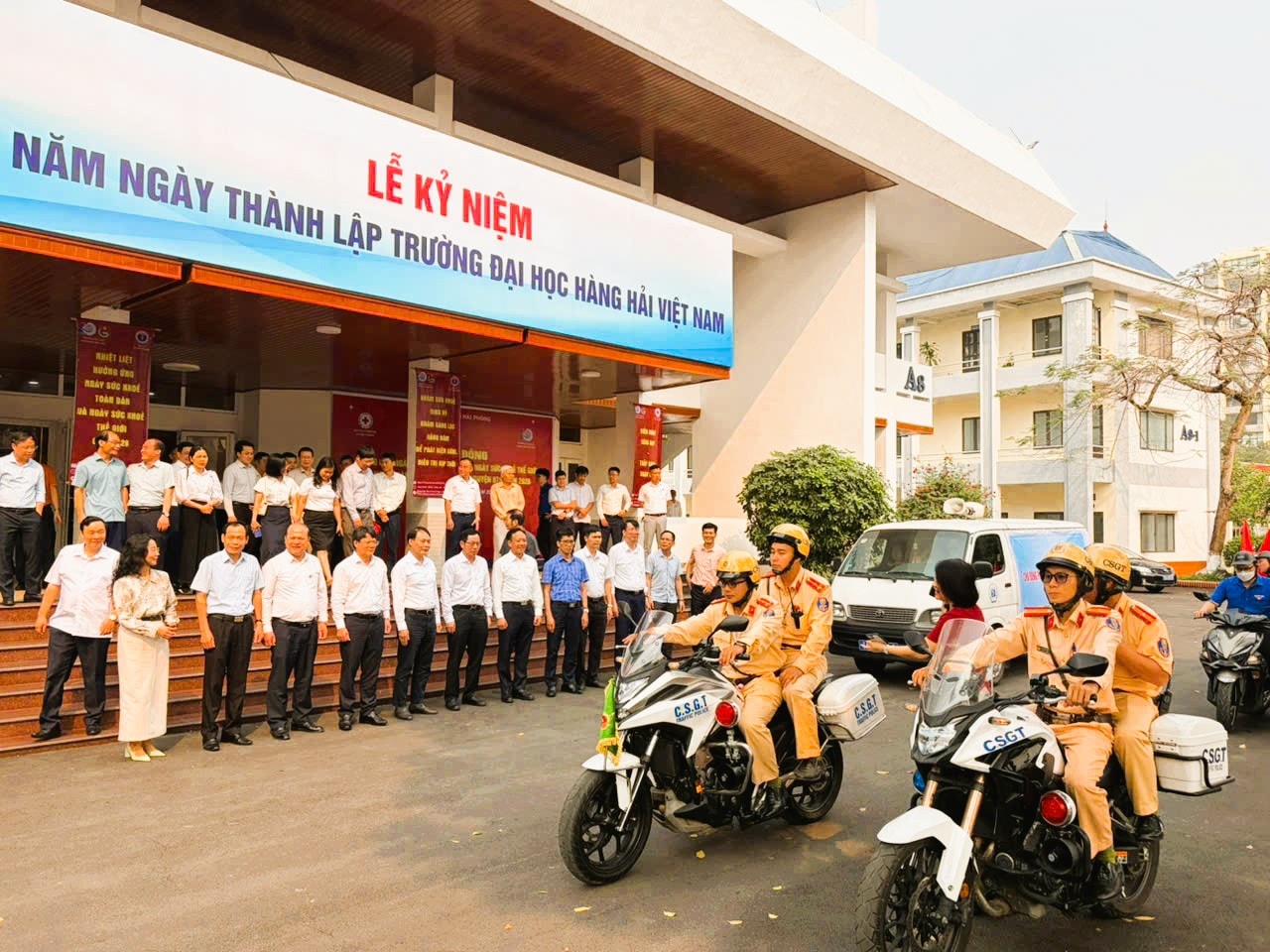 Hải Phòng lan tỏa thông điệp sống khỏe, sống nhân ái từ Ngày Sức khỏe toàn dân 7/4- Ảnh 2.