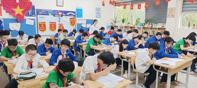 Quy định mới về nghỉ hưu ở tuổi cao hơn đối với nhà giáo- Ảnh 1.