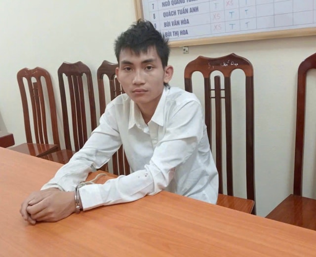 Tạm giữ hình sự Bùi Văn Hùng SN 2005 vi phạm nồng độ cồn, lái xe tông CSGT gãy chân- Ảnh 1. Tạm giữ hình sự Bùi Văn Hùng SN 2005 vi phạm nồng độ cồn, lái xe tông CSGT gãy chân- Ảnh 1.