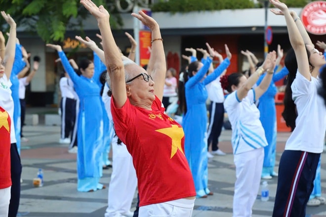 Hôm nay, Ngày Sức khỏe toàn dân 7/4: Lời hiệu triệu của Ý Đảng – Lòng Dân- Ảnh 10.