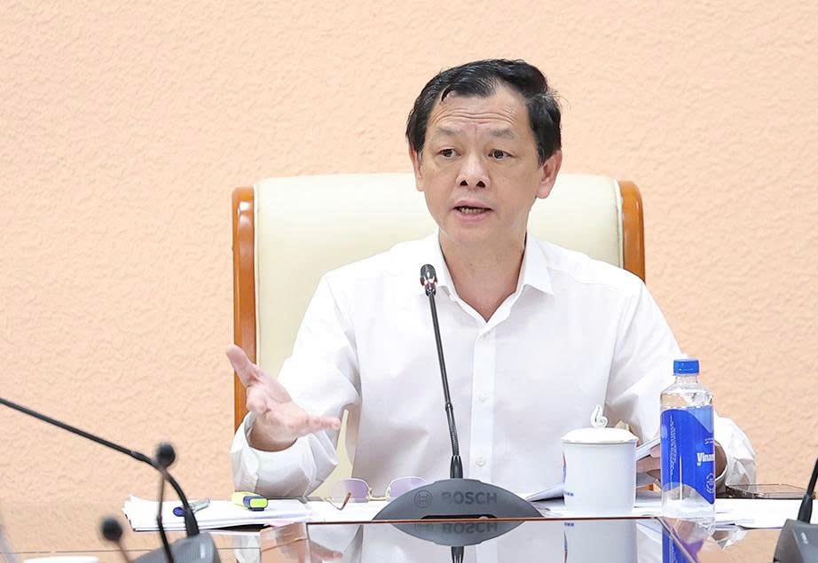 Hoàn thiện tiêu chuẩn cơ sở dữ liệu Quốc gia về y tế, tăng tốc chuyển đổi số phục vụ người dân tốt hơn- Ảnh 1.