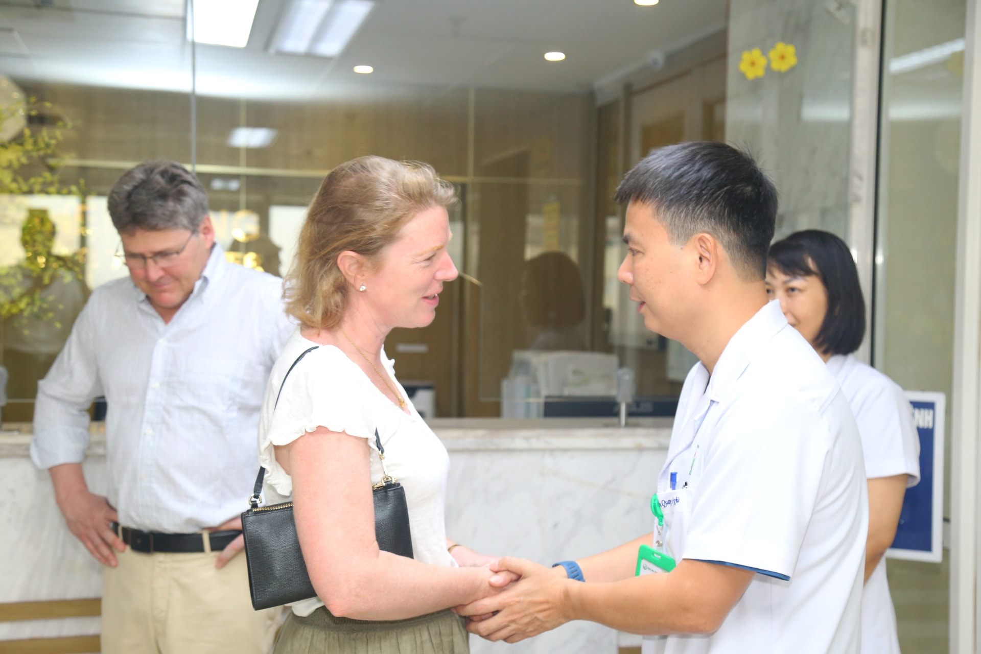 Hành trình nhân ái vượt qua mọi ranh giới của cô gái người Anh trao đời sự sống- Ảnh 5.