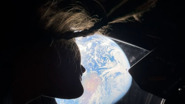 Hiện tượng tâm lý 'vô tiền khoán hậu' của các phi hành gia sứ mệnh Artemis II- Ảnh 1.