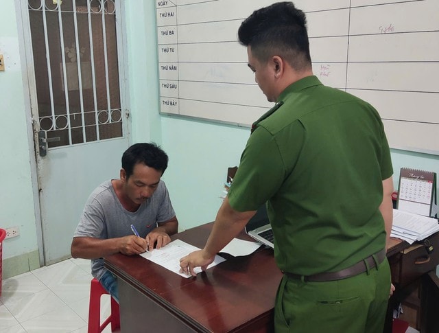 Tạm giam tài công uống rượu tông chết người lái đò- Ảnh 1. Tạm giam tài công uống rượu tông chết người lái đò- Ảnh 1.