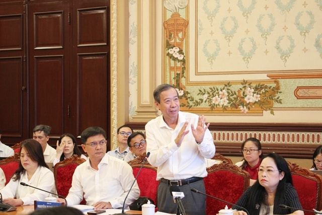 Thứ trưởng Đỗ Xuân Tuyên: Đưa y tế đến gần dân nhất, thúc đẩy ‘đại tu’ từ cơ sở- Ảnh 3.