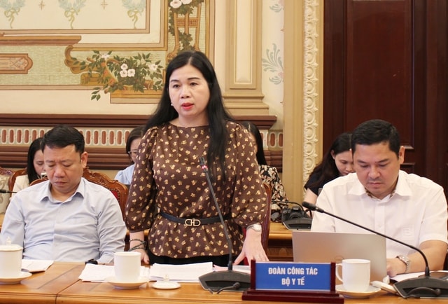 Thứ trưởng Đỗ Xuân Tuyên: Đưa y tế đến gần dân nhất, thúc đẩy ‘đại tu’ từ cơ sở- Ảnh 5.