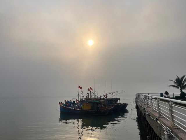 Đồng Hới chìm trong sương mù- Ảnh 6.