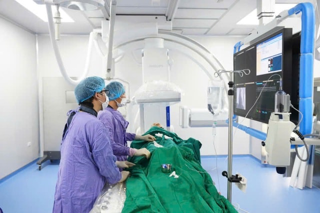 Cứu sống cụ ông 86 tuổi bị nhồi máu não cấp - Ảnh 1.