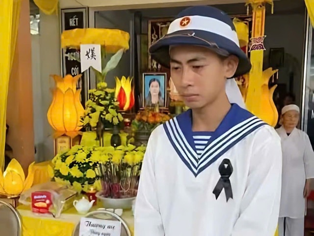 Chiến sĩ mới nén nỗi buồn ngày nhập ngũ, lập công trên thao trường- Ảnh 1.