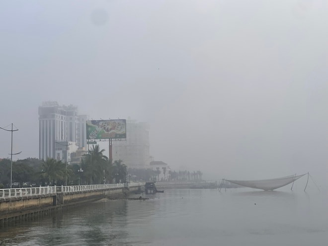 Đồng Hới chìm trong sương mù- Ảnh 7.