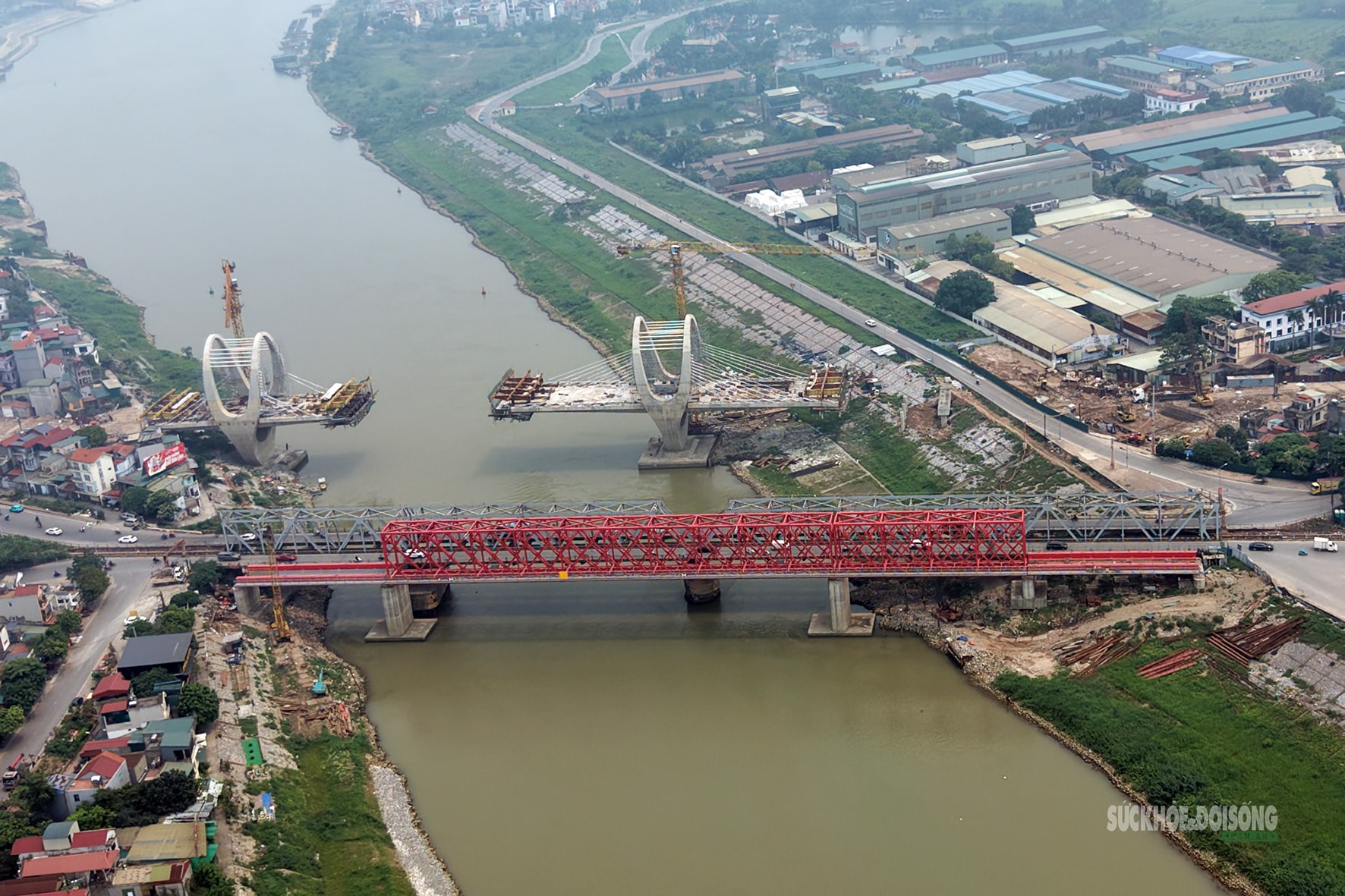 Cầu Đuống mới lộ diện sau 3 năm thi công- Ảnh 4.
