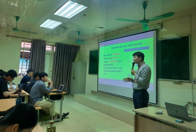 Giáo sư có thể được tạm dừng giảng dạy một năm để nghiên cứu- Ảnh 1.