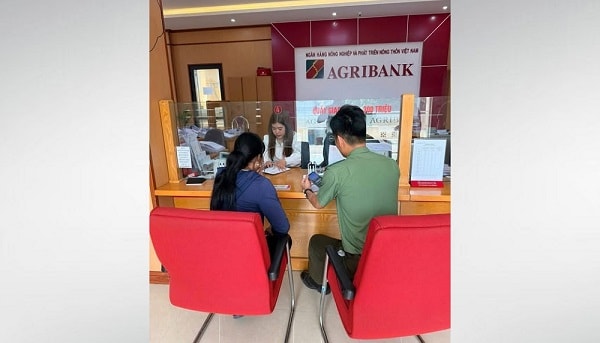 Tin 'trúng thưởng online', người phụ nữ mất 31 triệu, suýt chuyển thêm 26 triệu thì bị phát hiện- Ảnh 1. Tin 'trúng thưởng online', người phụ nữ mất 31 triệu, suýt chuyển thêm 26 triệu thì bị phát hiện- Ảnh 1.