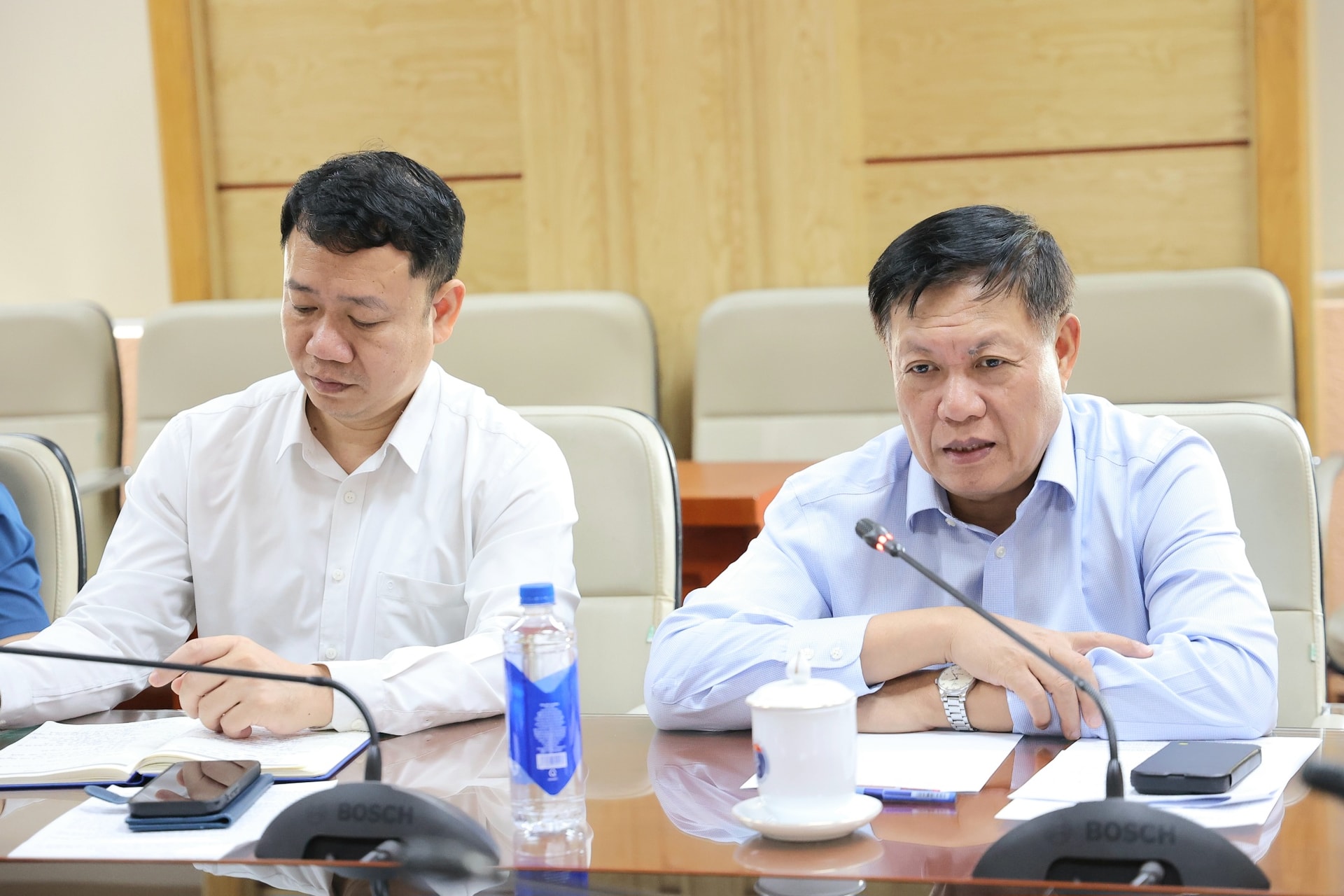 Thứ trưởng Đỗ Xuân Tuyên tiếp và làm việc với chuyên gia cố vấn chính sách y tế của Nhật Bản- Ảnh 2.