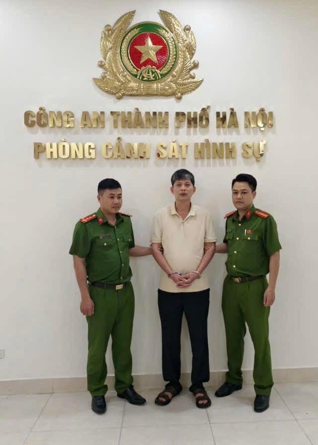 Khởi tố Nguyễn Thế Bằng vụ đỗ ô tô chắn barie Chung cư Hinode- Ảnh 1.