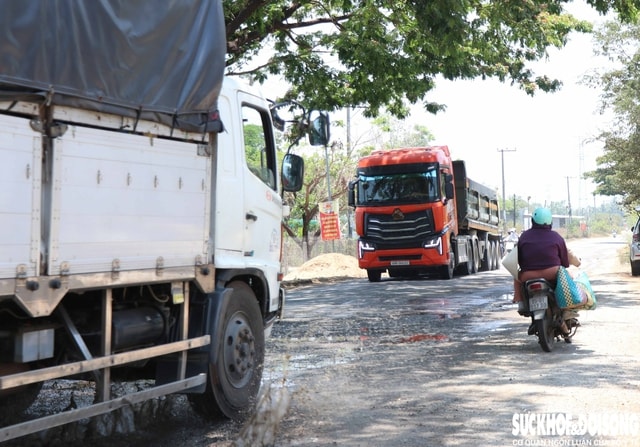 Người dân bất an khi lưu thông trên Quốc lộ 27 chật hẹp, xuống cấp, nhiều xe tải- Ảnh 9.