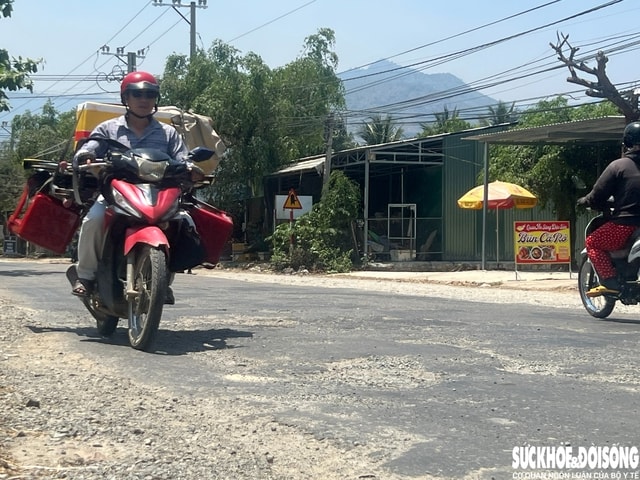 Người dân bất an khi lưu thông trên Quốc lộ 27 chật hẹp, xuống cấp, nhiều xe tải- Ảnh 6.