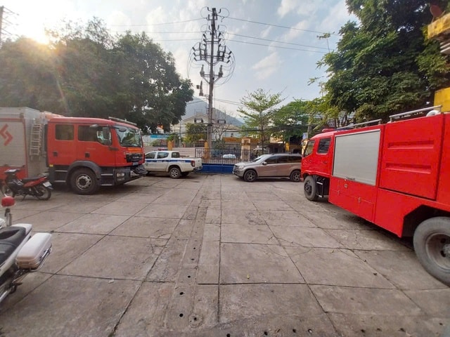 Giấu hồ sơ của công an, chủ xe Mercedes bị khởi tố- Ảnh 1. Giấu hồ sơ của công an, chủ xe Mercedes bị khởi tố- Ảnh 1.