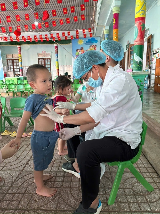 Gần 3.000 trẻ em được khám sàng lọc miễn phí, nhiều ca bệnh được phát hiện sớm- Ảnh 5.