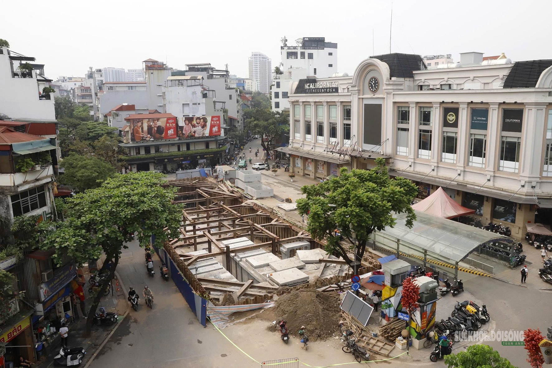 Cận cảnh 'siêu bể' chống ngập dưới lòng phố cổ Hà Nội- Ảnh 2.