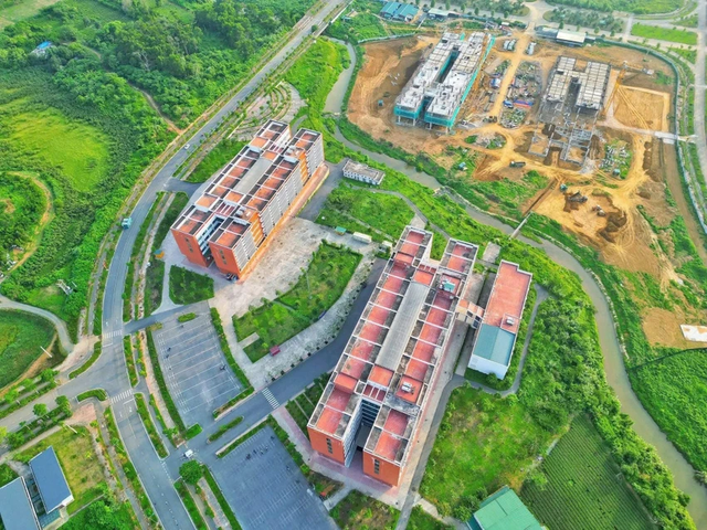 Sinh viên trường nào sẽ chuyển lên cơ sở Hòa Lạc từ năm học này?- Ảnh 1.