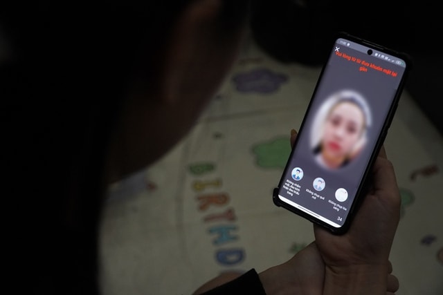 Sim điện thoại không xác thực thông tin thuê bao có bị khóa ngay sau ngày 15/4?- Ảnh 1.