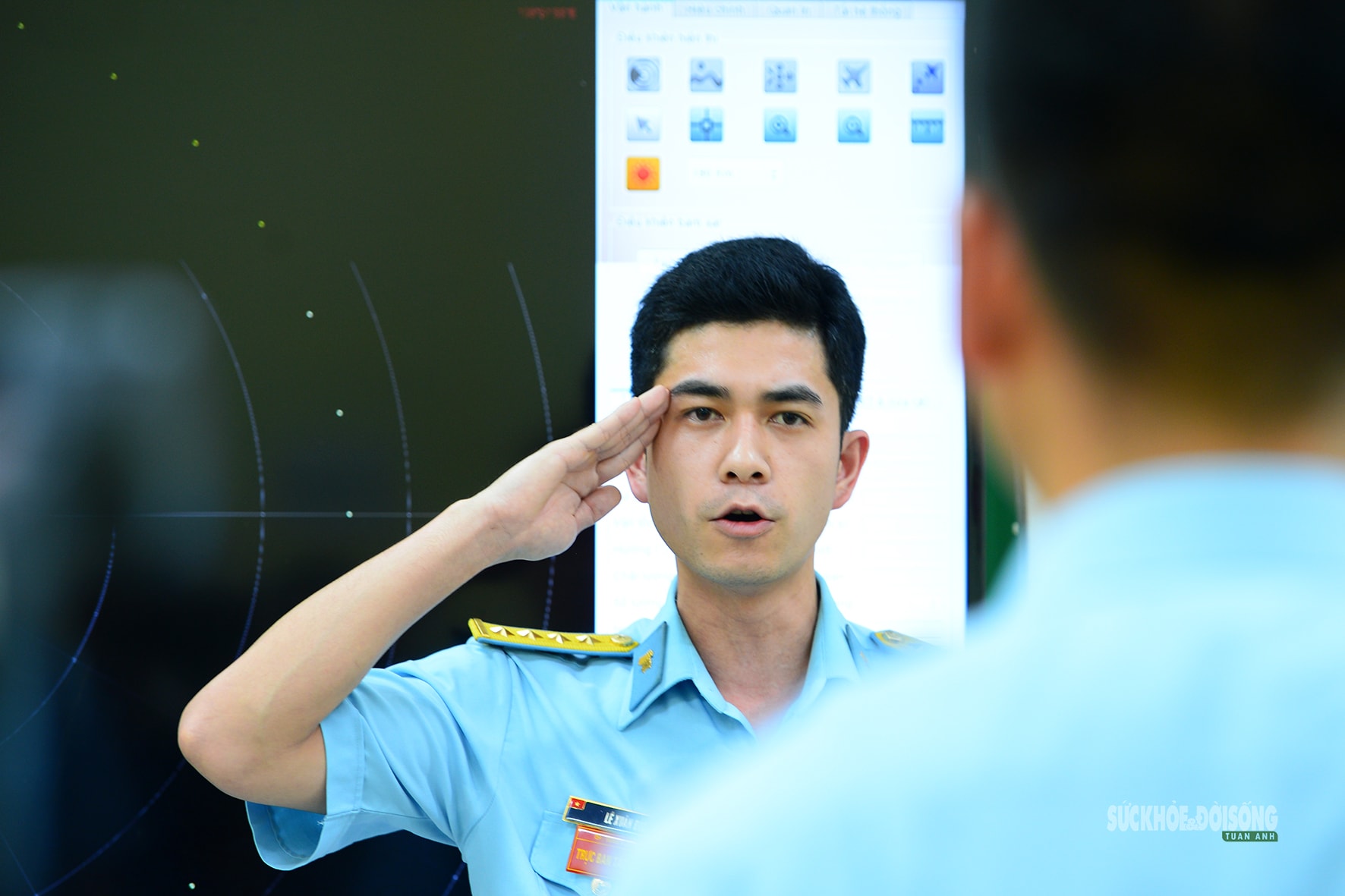 Những người đi tìm tín hiệu giữa đại ngàn- Ảnh 2.