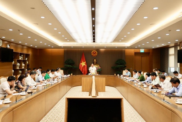 Phó Thủ tướng Lê Tiến Châu: Cần thay đổi mạnh mẽ tư duy quản lý giáo dục- Ảnh 1.