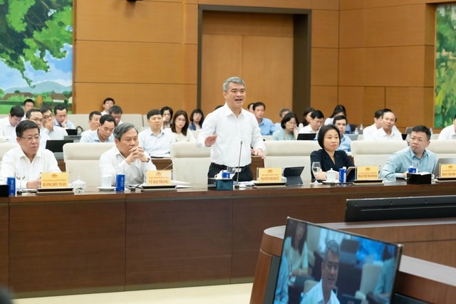 Làm rõ thẩm quyền HĐND, UBND, Chủ tịch UBND trong Luật Thủ đô (sửa đổi)- Ảnh 2.