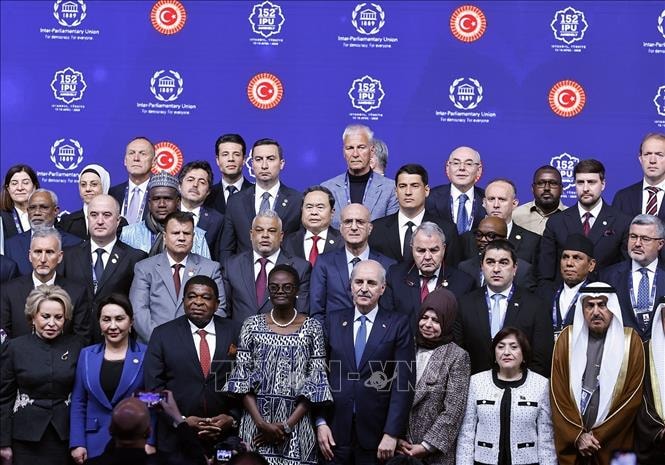 Chủ tịch Quốc hội Trần Thanh Mẫn dự lễ khai mạc Đại hội đồng lần thứ 152 của Liên minh Nghị viện thế giới- Ảnh 1.