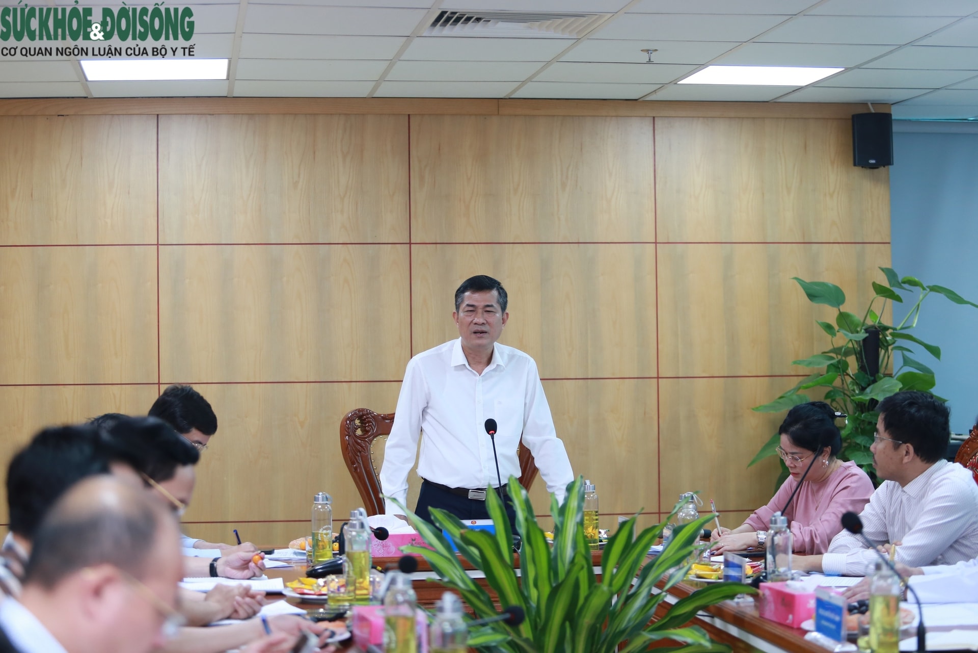 Nghệ An gỡ 'nút thắt' cho Bệnh viện Ung bướu, hướng tới trung tâm điều trị chuyên sâu- Ảnh 5.