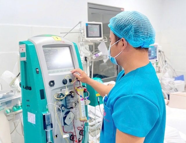 Từ bàn nhậu đến phòng cấp cứu: Lằn ranh sinh tử rất mỏng- Ảnh 1.