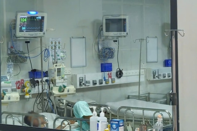 Bé 11 tuổi tử vong do não mô cầu thể tối cấp tại TPHCM- Ảnh 1.