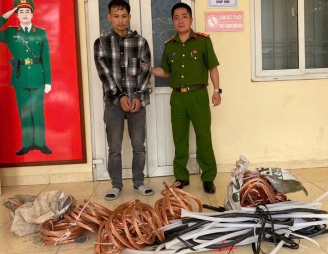 Công an Hà Nội bắt 'siêu trộm' gây ra 12 vụ trộm cắp- Ảnh 1.