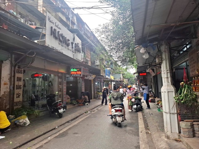 Tận thấy sự 'cũ kỹ' của Khu tập thể Thanh Xuân Bắc trước đề xuất cải tạo- Ảnh 1.