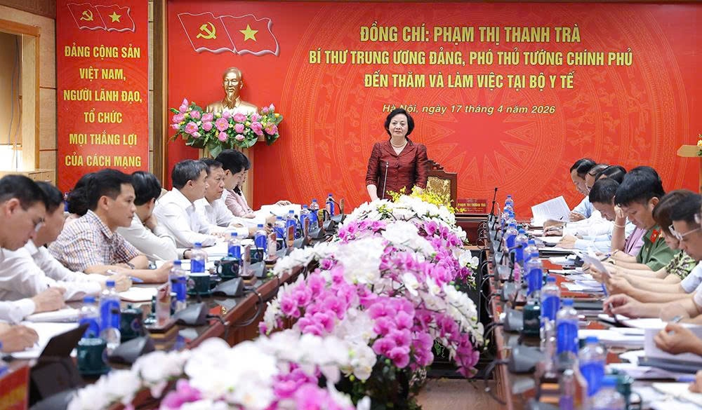 Ngành y tế tập trung thực hiện hiệu quả Nghị quyết 72, tạo đột phá nâng cao chất lượng chăm sóc sức khoẻ nhân dân- Ảnh 2.