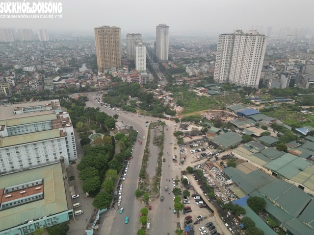 Hiện trạng nút giao 'dị dạng' sắp đươc thi công trở lại sau 10 năm- Ảnh 1.