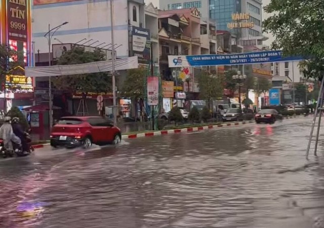 1 người tử vong do mưa dông ở Thái Nguyên sáng nay- Ảnh 1.