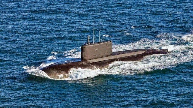 Vì sao tàu ngầm lớp Kilo của Nga được gọi là 'hố đen' đại dương?- Ảnh 1.