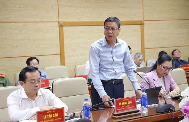 Ngành y tế tập trung thực hiện hiệu quả Nghị quyết 72, tạo đột phá nâng cao chất lượng chăm sóc sức khoẻ nhân dân- Ảnh 10.