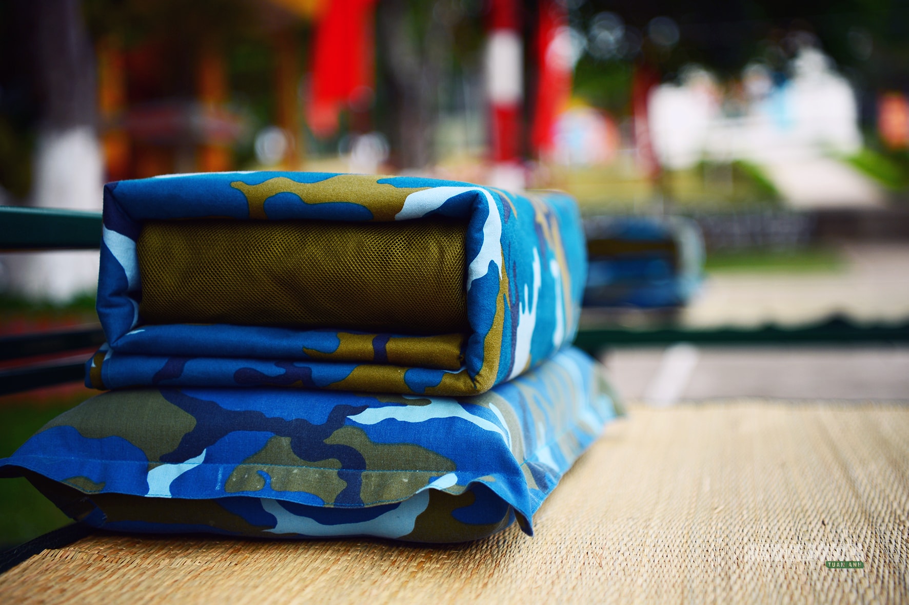 Bất ngờ nữ sinh lớp 12 trổ tài gấp chăn vuông như gạch- Ảnh 10.