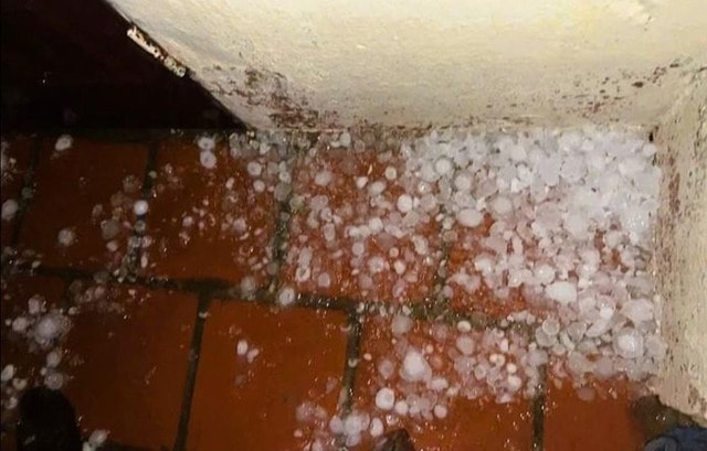 Dông lốc và thiên tai những ngày qua gây thiệt hại hơn 45 tỷ đồng- Ảnh 1.