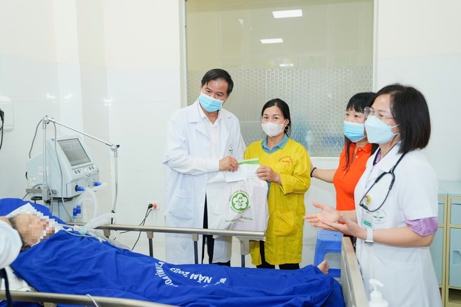 Bệnh viện Bạch Mai sẽ hỗ trợ chuyên môn để Sơn La có cơ sở y tế tuyến tuyến cuối của Tây Bắc- Ảnh 8.