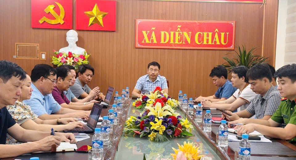 Nghệ An kêu gọi người từng mua bánh mì Sơn Quỳnh theo dõi sức khỏe sau vụ nghi ngộ độc thực phẩm- Ảnh 1.